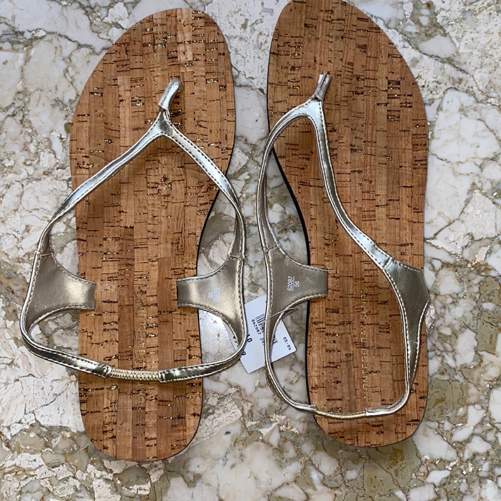 Sandles